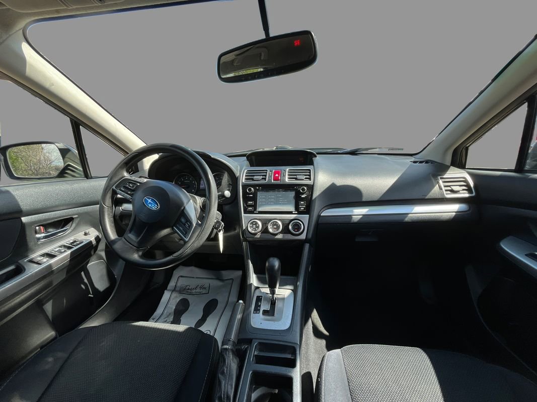 Used 2015 Subaru Crosstrek 2.0i Premium AWD/4WD image 9