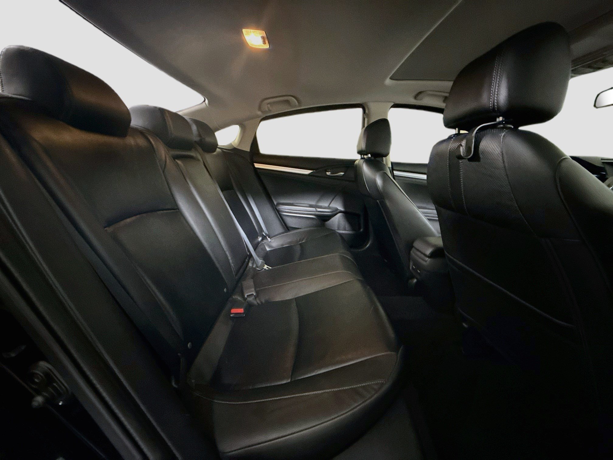 Used 2016 Honda Civic Touring image 27