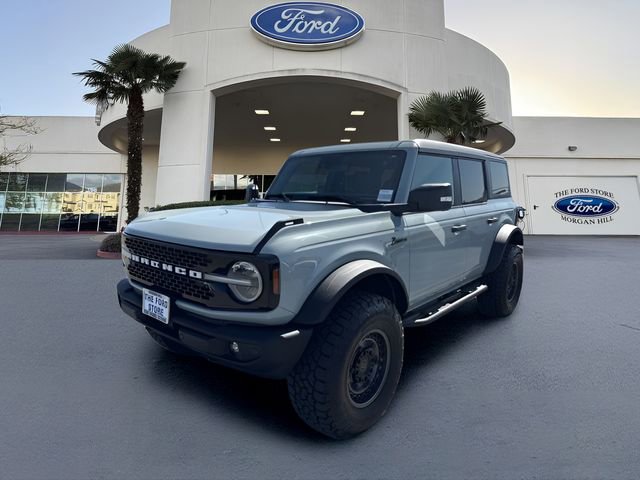 Certified 2022 Ford Bronco Wildtrak AWD/4WD image 2