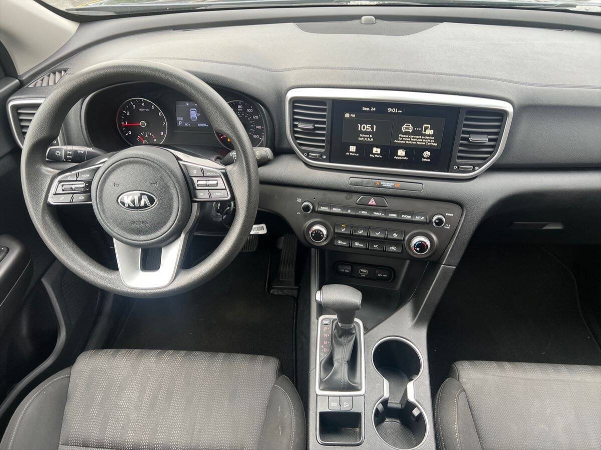 Used 2022 Kia Sportage LX FWD image 10
