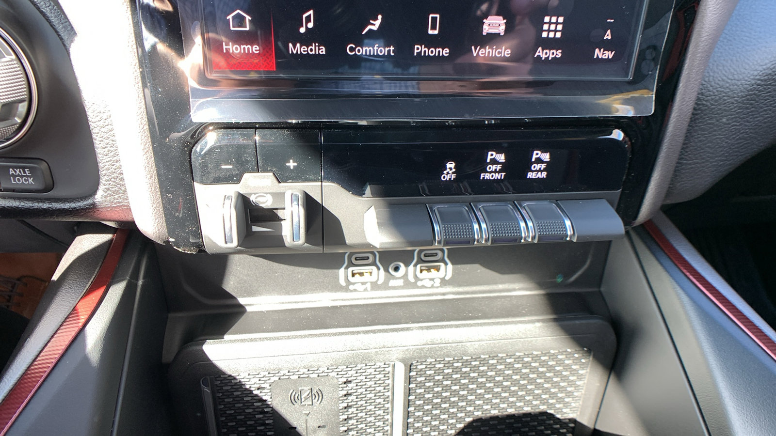 New 2026 RAM 1500 Rebel w/ Rebel Level 1 Equipment Group image 18