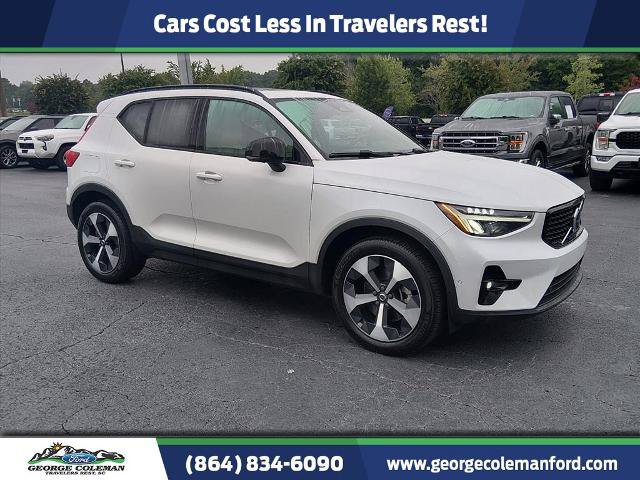 Used 2023 Volvo XC40 B4 Ultimate