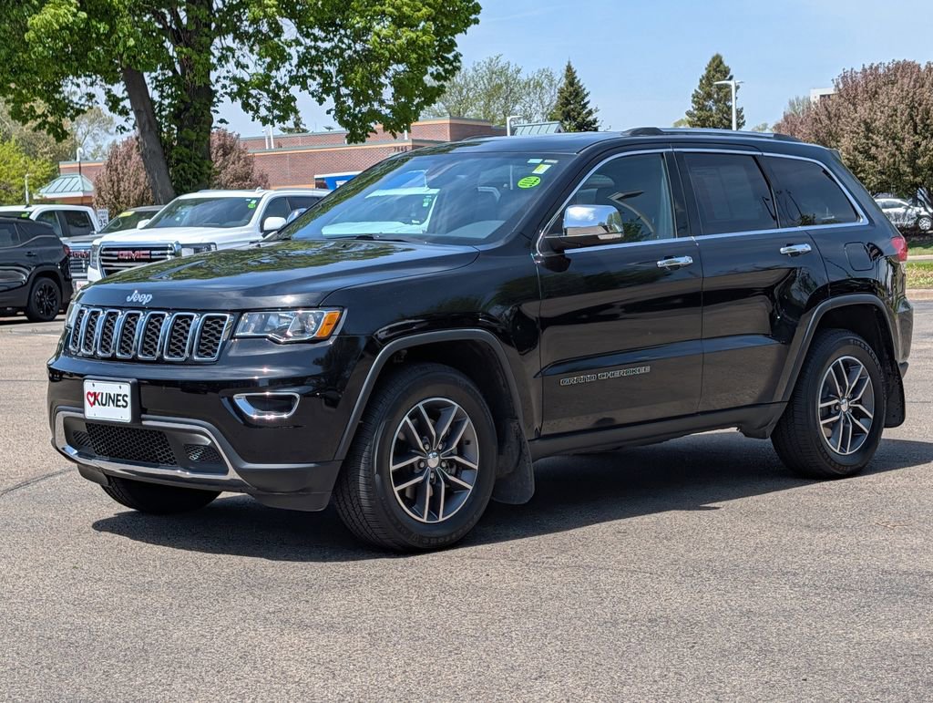Used 2018 Jeep Grand Cherokee Limited AWD/4WD image 4