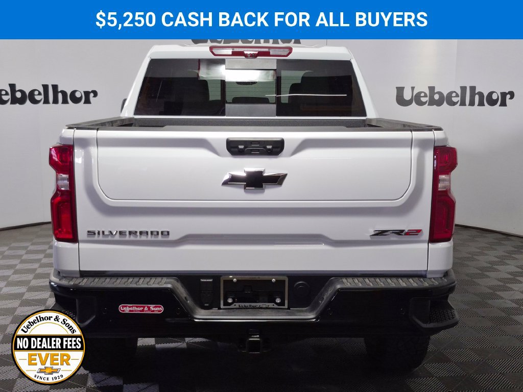 New 2026 Chevrolet Silverado 1500 ZR2 AWD/4WD image 6