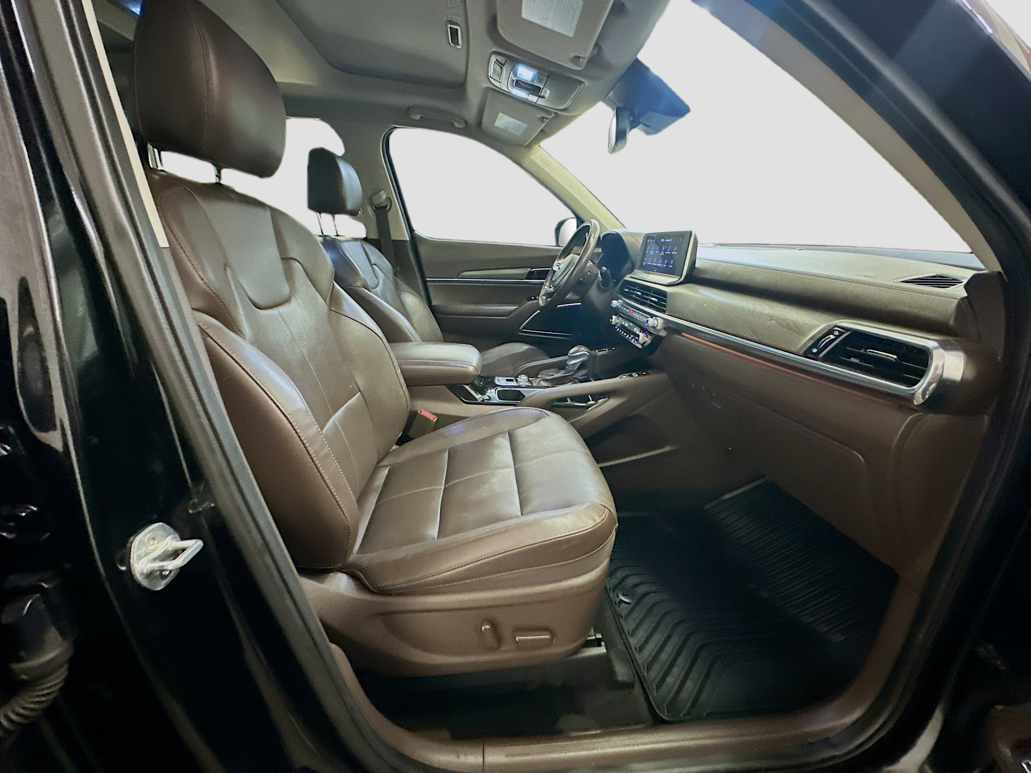 Used 2021 Kia Telluride SX image 34