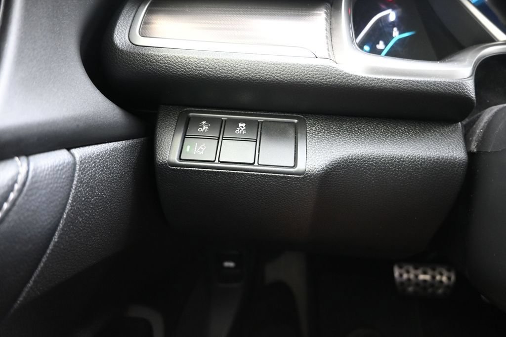 Used 2019 Honda Civic Touring image 23
