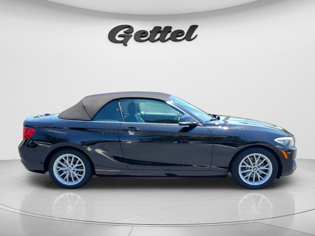 Used 2015 BMW 228i xDrive Convertible AWD/4WD image 4
