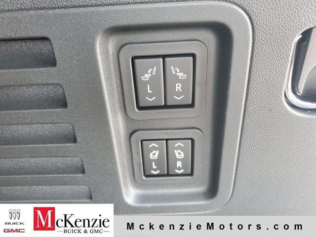 New 2026 Buick Enclave Avenir w/ Super Cruise Package FWD image 32