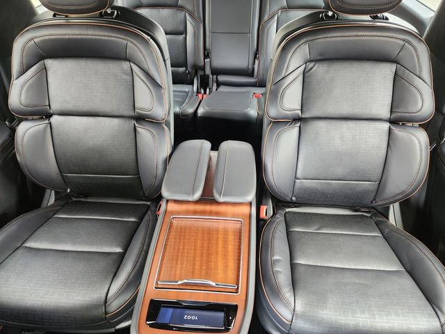 New 2026 Lincoln Navigator Black Label AWD/4WD image 14