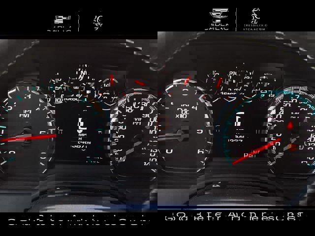 Used 2017 Chevrolet Suburban Premier image 15