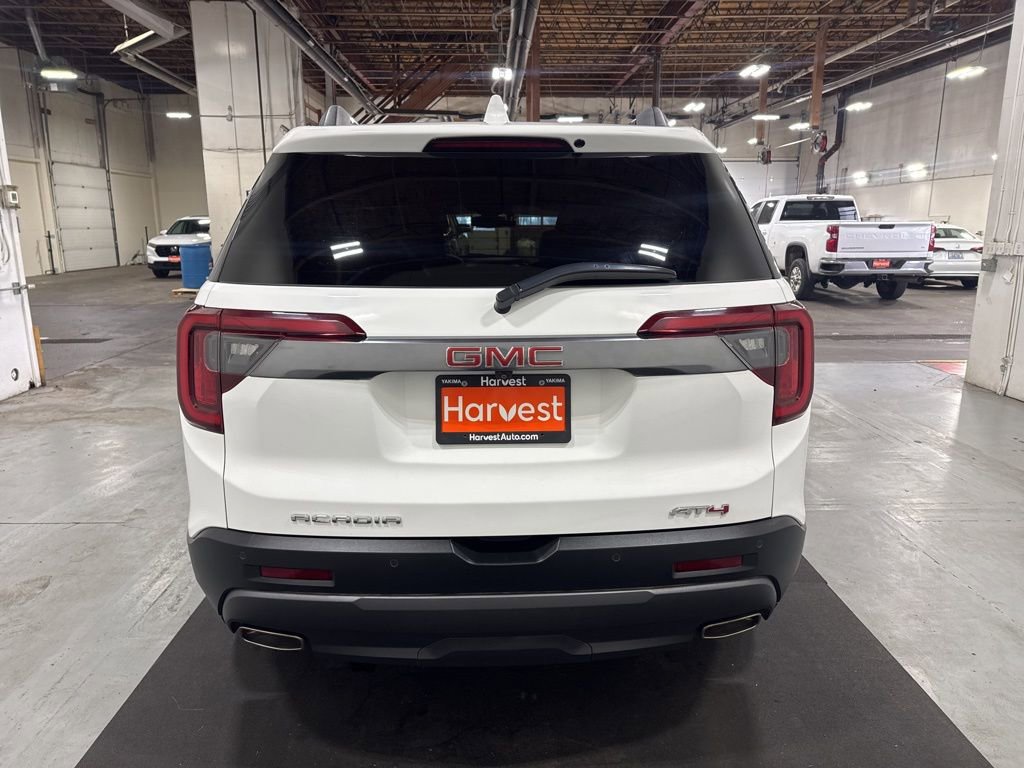Used 2022 GMC Acadia AT4 w/ Technology Package image 6