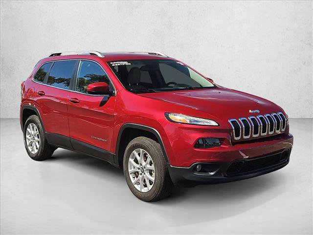 Used 2017 Jeep Cherokee Latitude w/ True North Edition AWD/4WD image 3