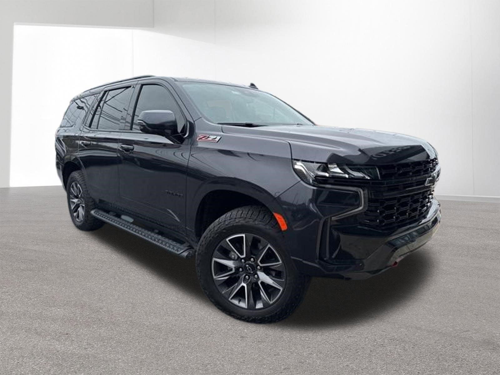 Used 2023 Chevrolet Tahoe Z71 w/ Luxury Package AWD/4WD image 27