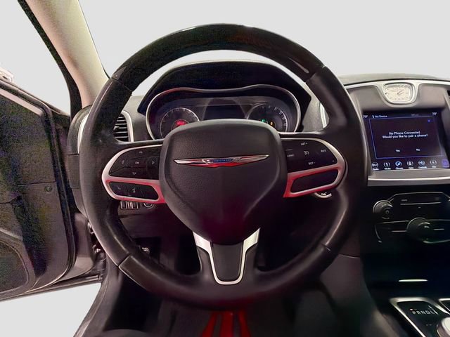 Used 2019 Chrysler 300 Limited image 10