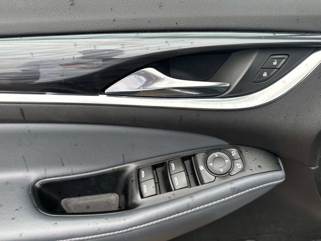 Used 2024 Buick Enclave Essence w/ Experience Buick Package FWD image 26