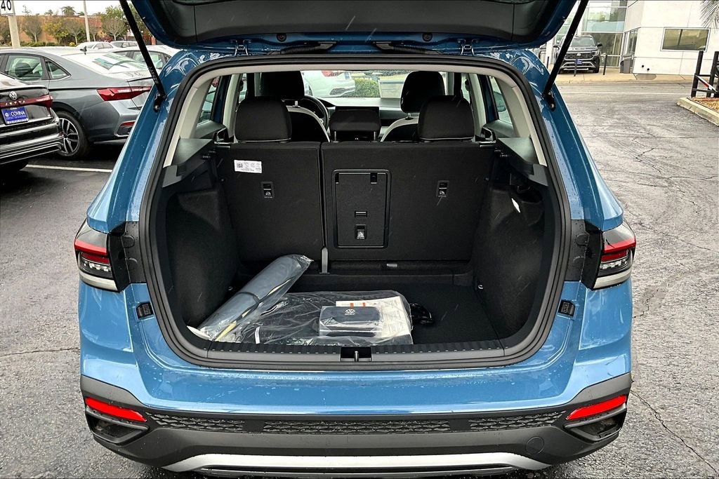 New 2026 Volkswagen Taos S image 24