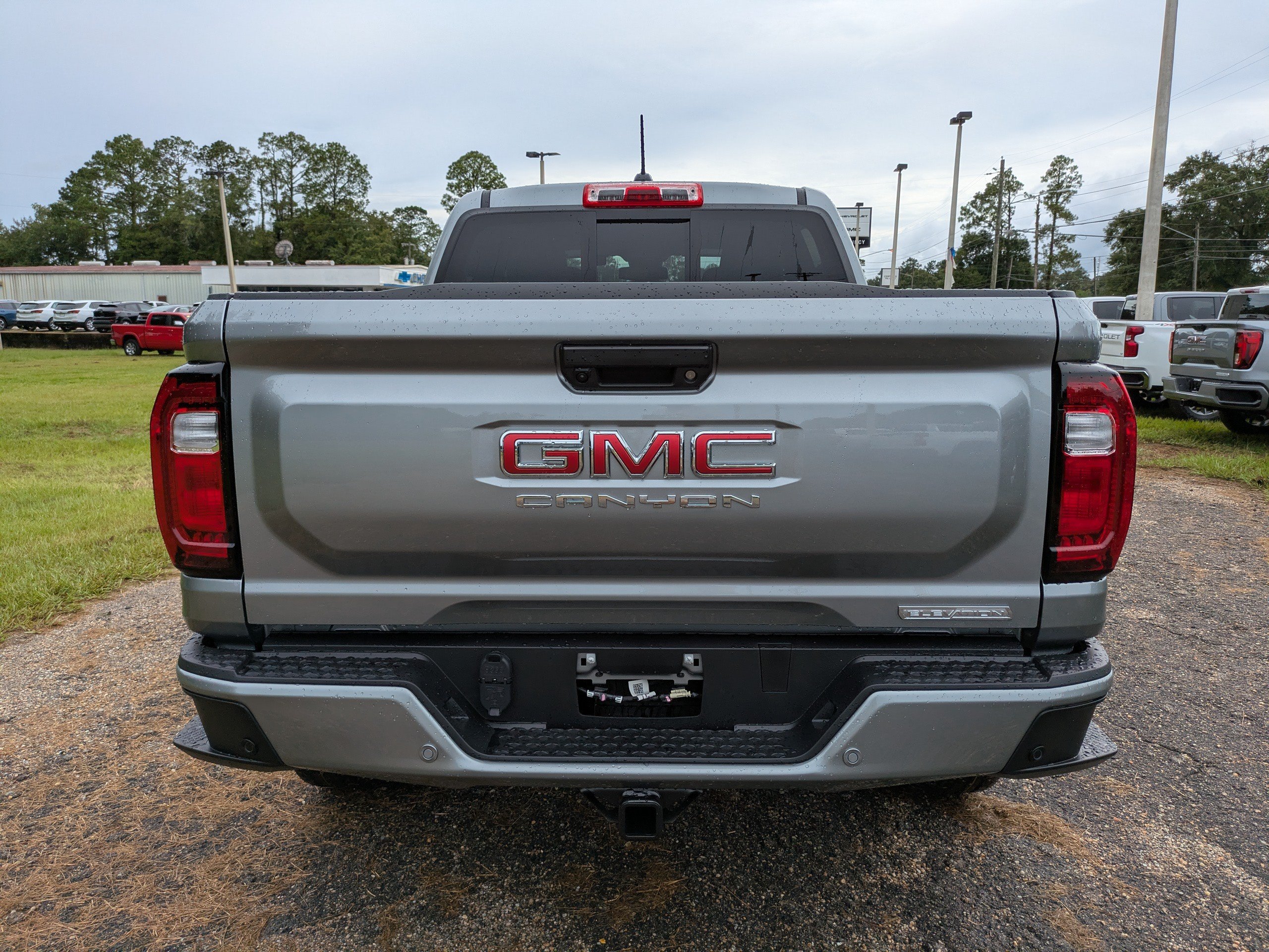 New 2026 GMC Canyon Elevation w/ Convenience Package RWD image 5
