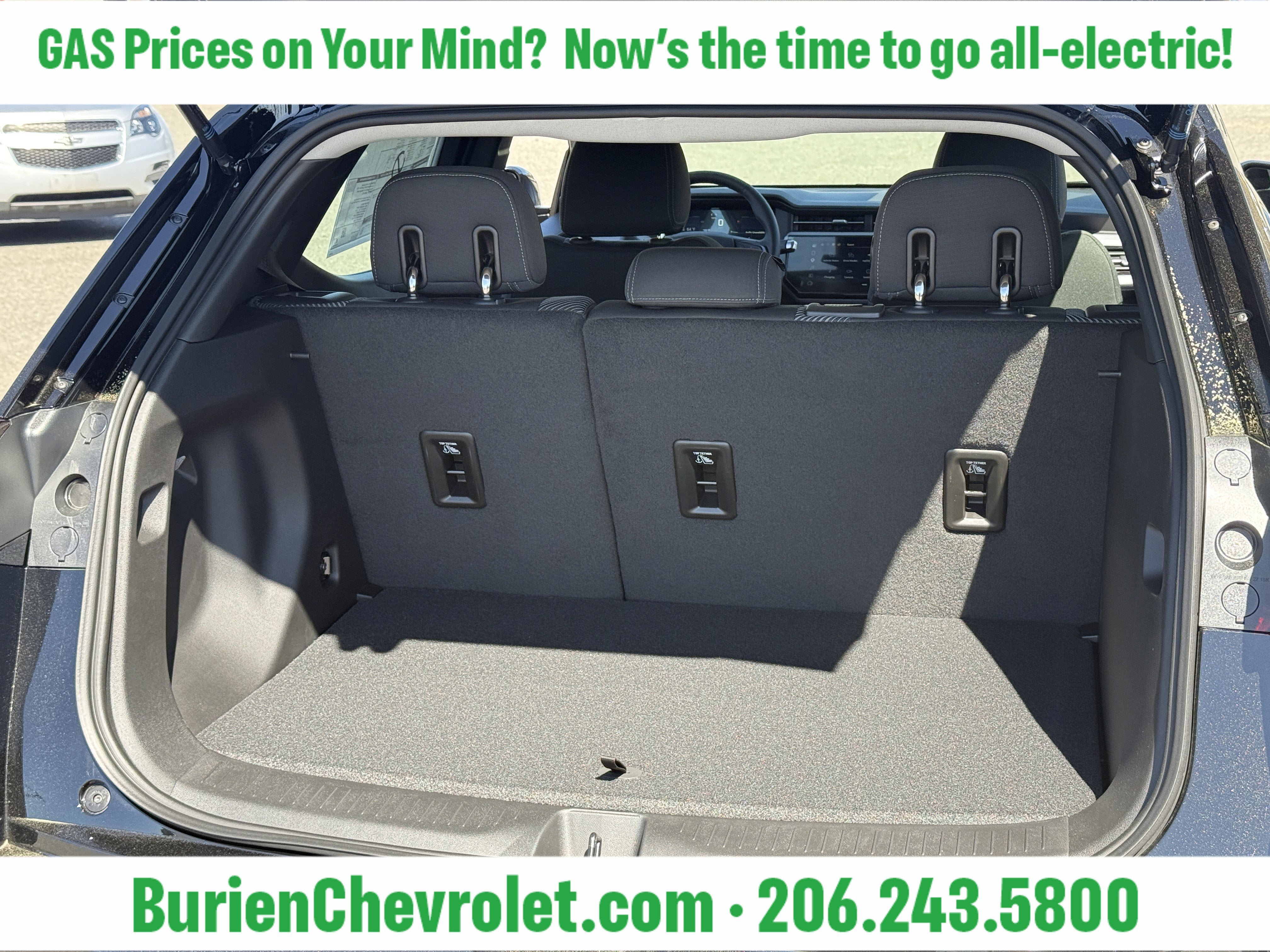 New 2027 Chevrolet Bolt LT w/ Comfort Package FWD image 31