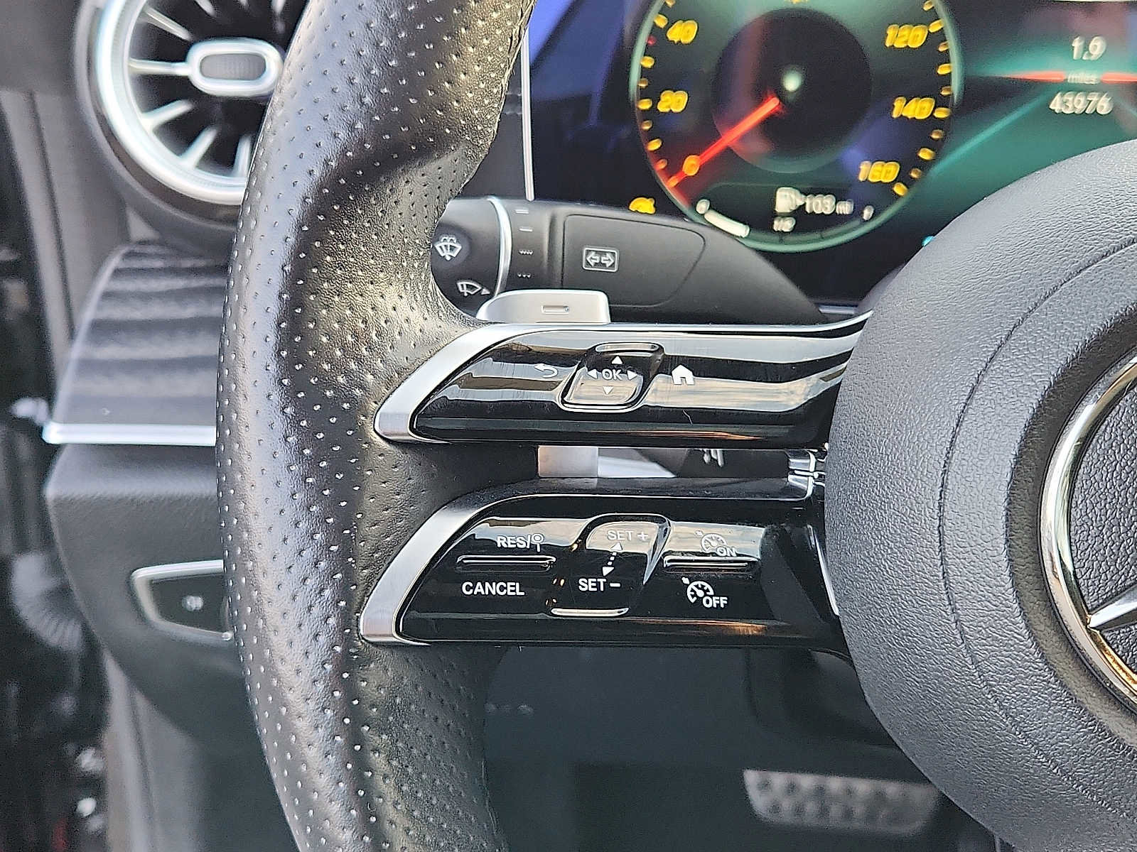 Used 2022 Mercedes-Benz E 450 Coupe image 20