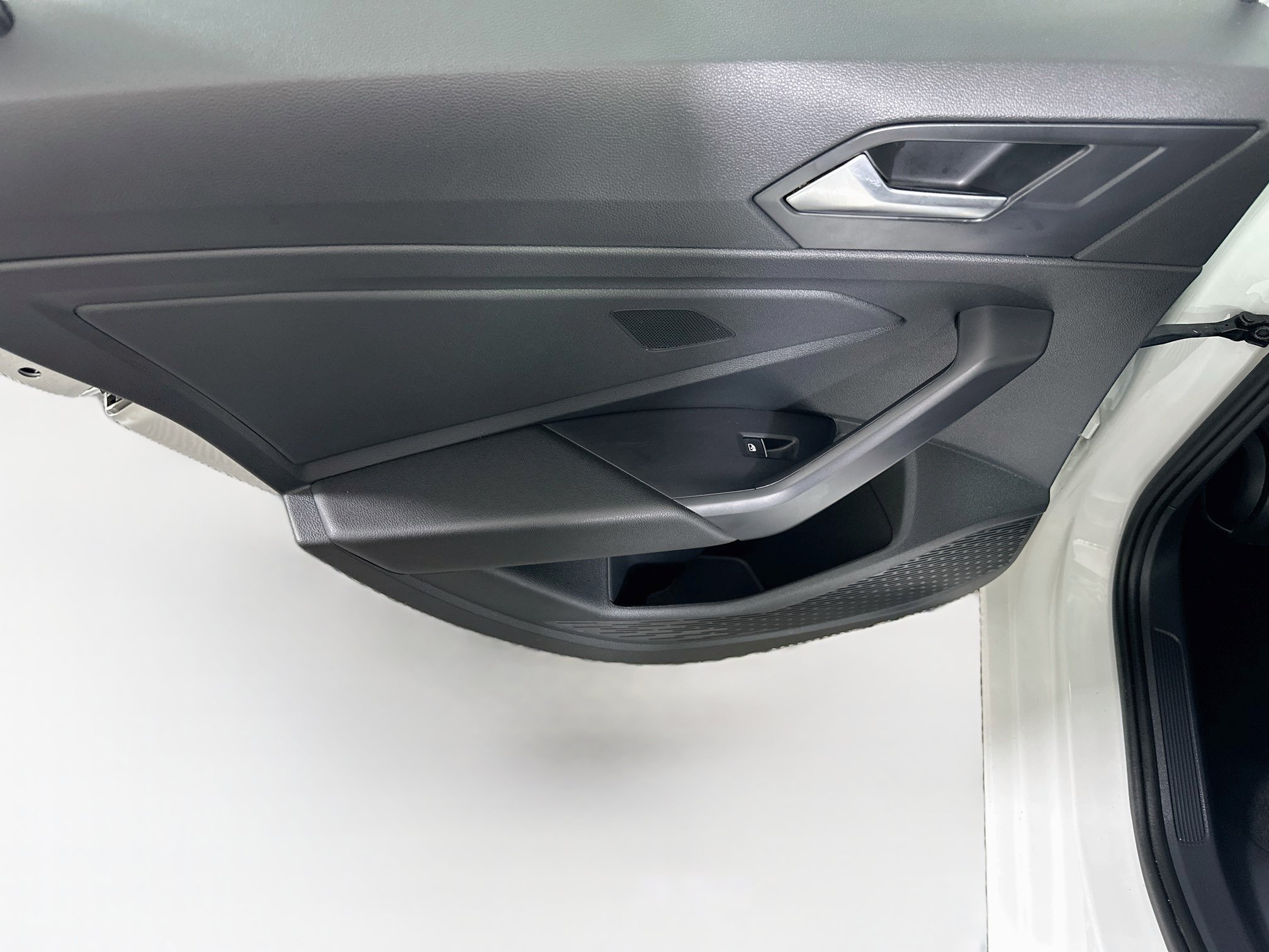 Used 2025 Volkswagen Jetta Sport FWD image 25