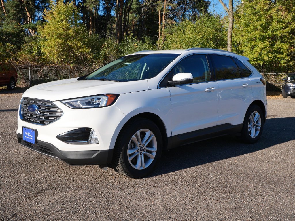 Certified 2020 Ford Edge SEL w/ Convenience Package AWD/4WD image 2