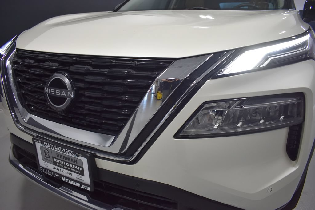 Certified 2023 Nissan Rogue Platinum AWD/4WD image 11
