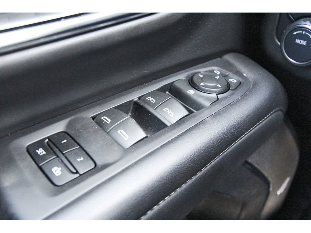 Used 2024 Chevrolet Suburban LT AWD/4WD image 14