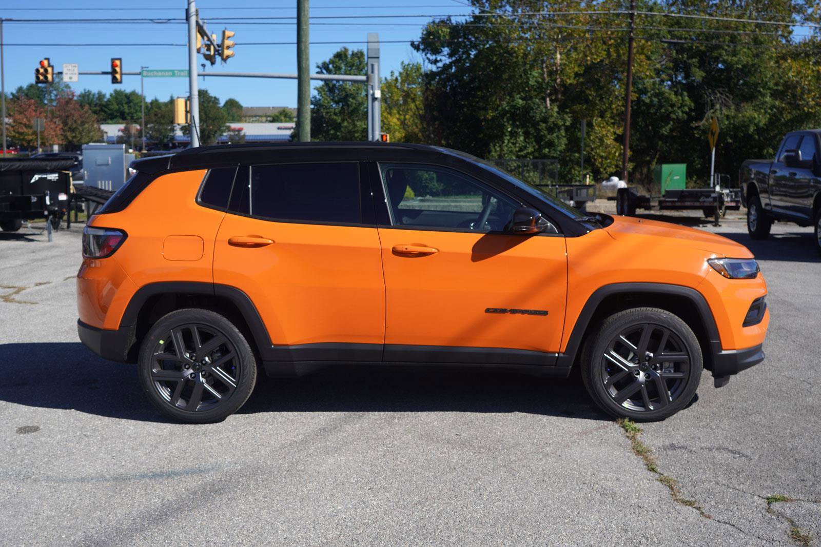 New 2026 Jeep Compass Limited image 4
