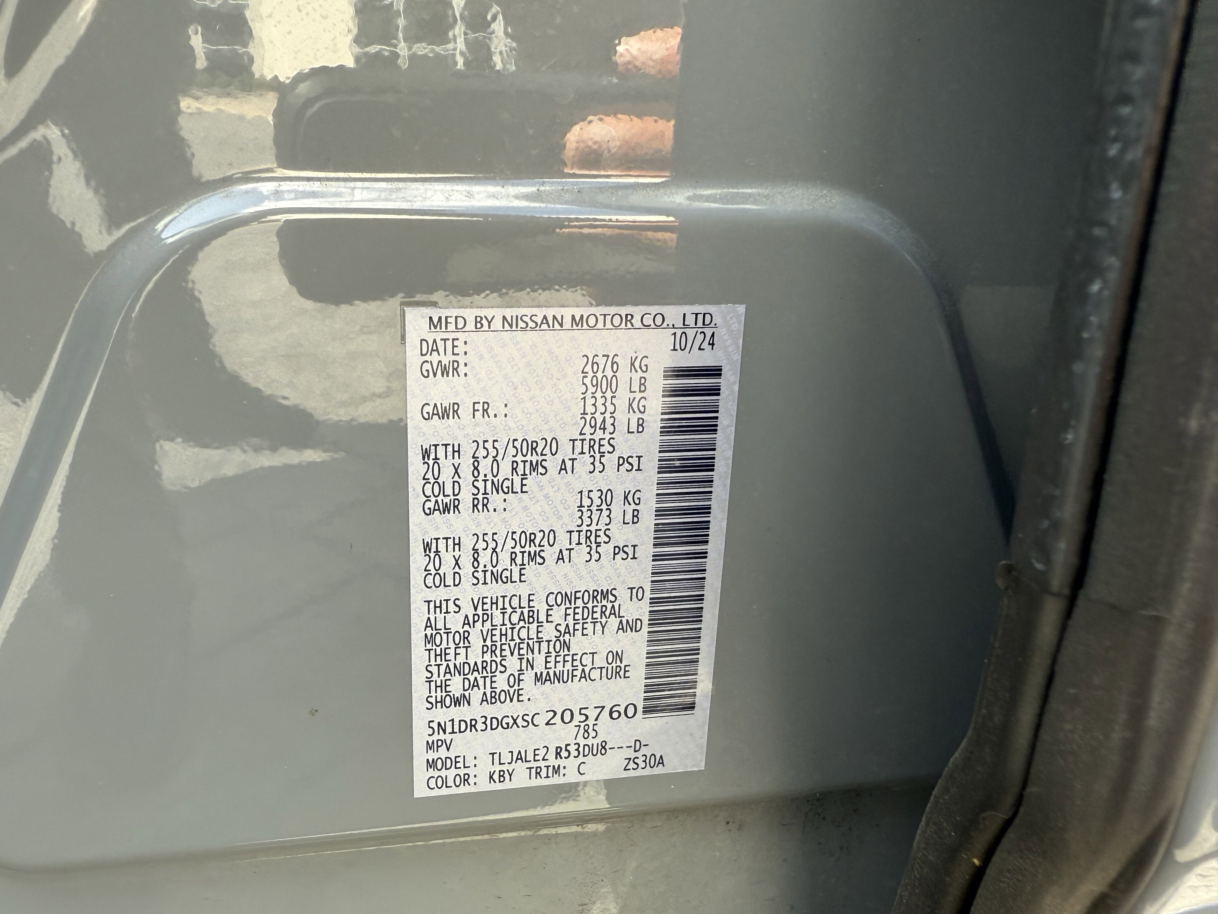 Used 2025 Nissan Pathfinder Platinum w/ Cargo Package image 27