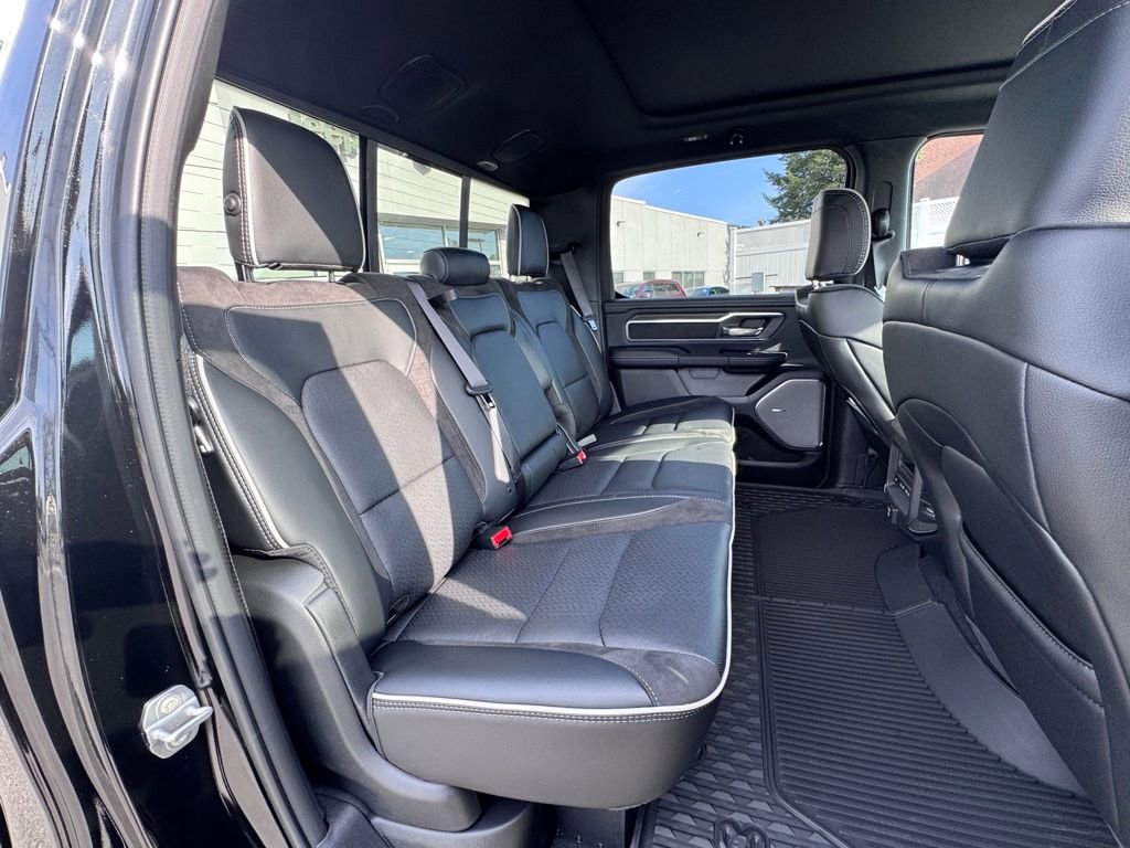 New 2026 RAM 1500 Laramie AWD/4WD image 21