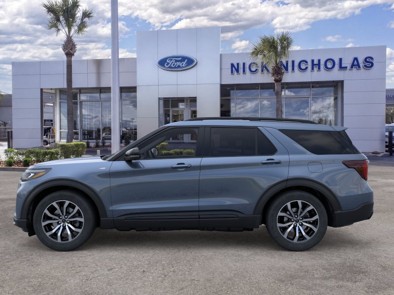 New 2026 Ford Explorer ST-Line w/ Premium Package RWD image 3