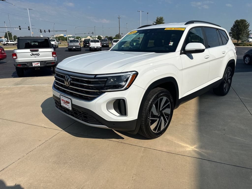 Used 2024 Volkswagen Atlas SE FWD image 13