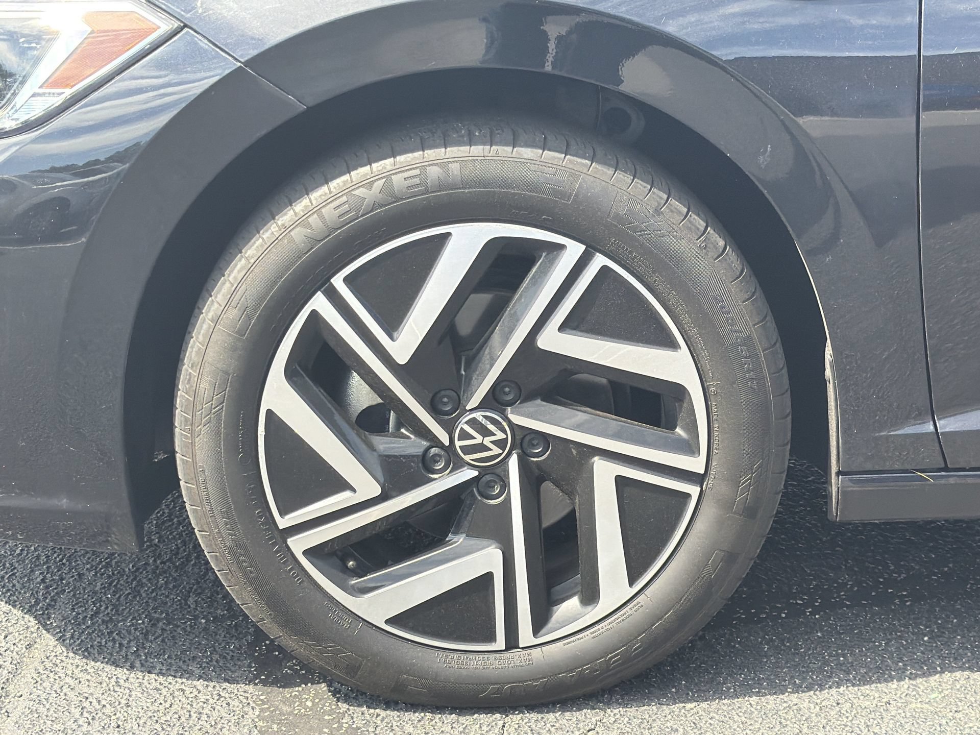Used 2024 Volkswagen Jetta SEL FWD image 14