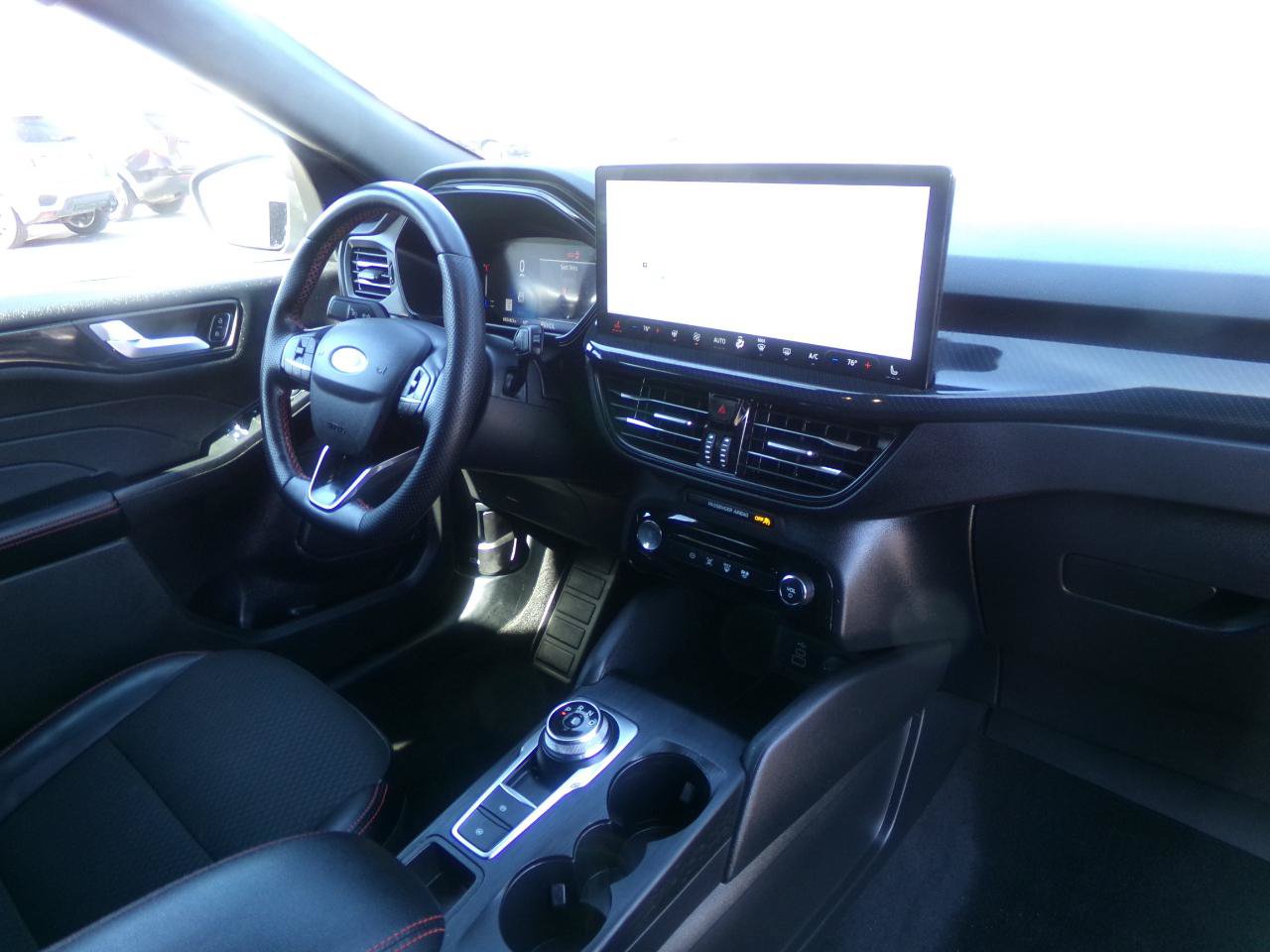 Used 2024 Ford Escape ST-Line Select w/ Tech Pack #1 AWD/4WD image 34