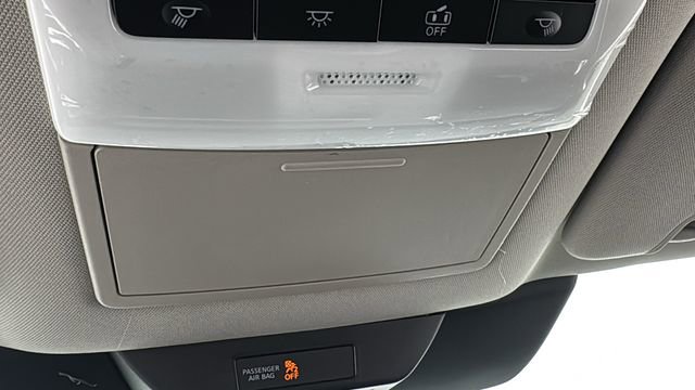 New 2026 Nissan Pathfinder S image 30