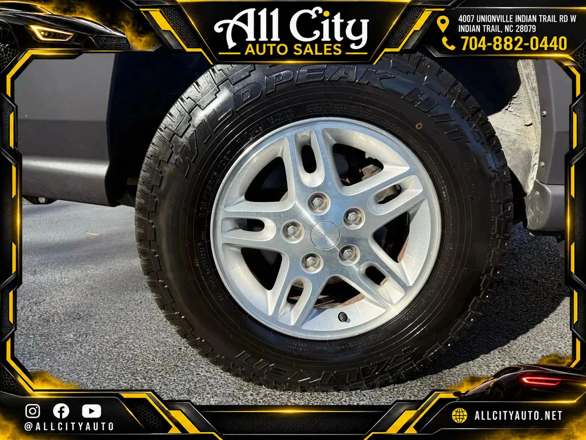 Used 2004 Jeep Grand Cherokee Laredo w/ Convenience Group RWD image 27