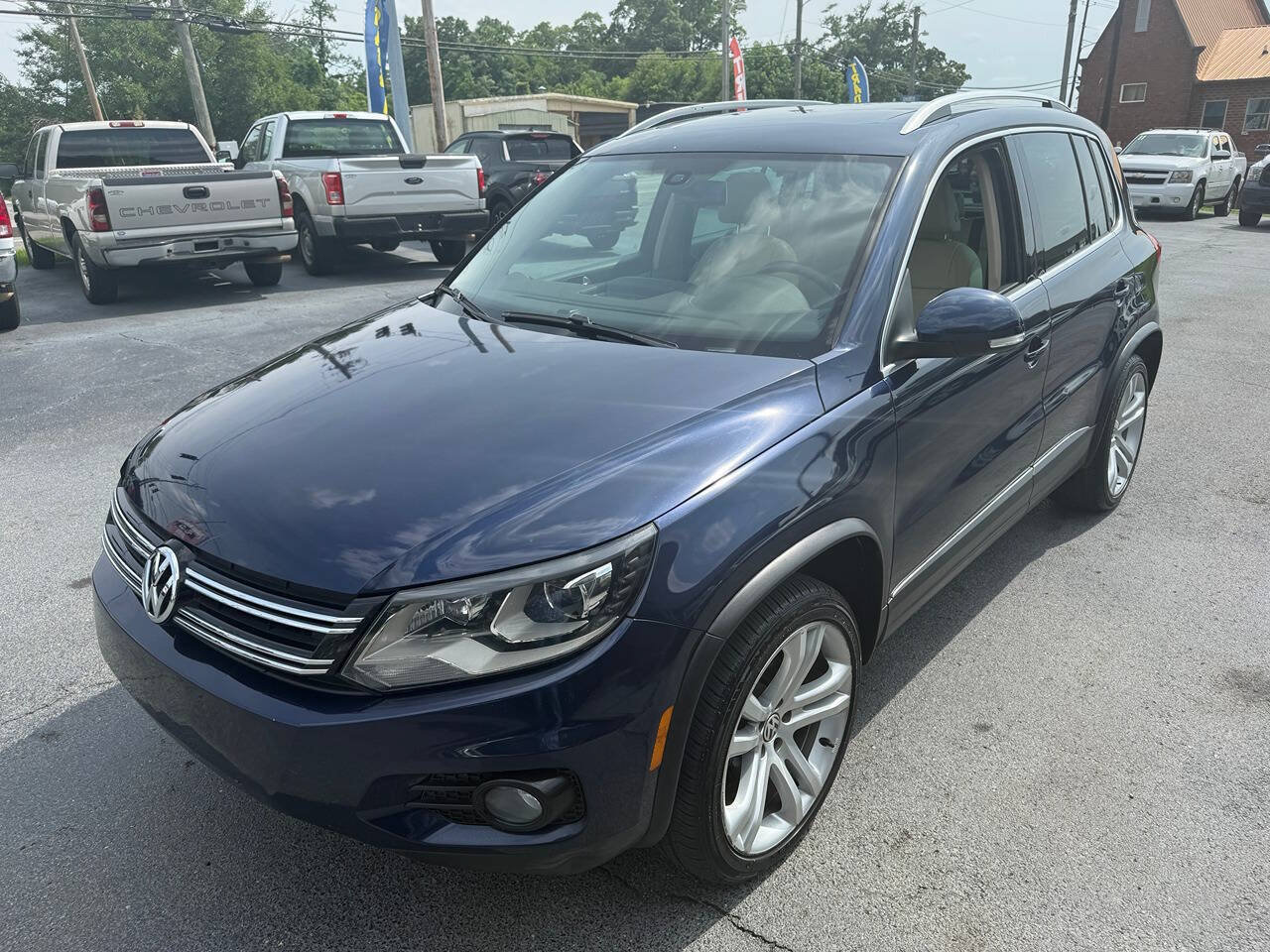 Used 2013 Volkswagen Tiguan S FWD image 8