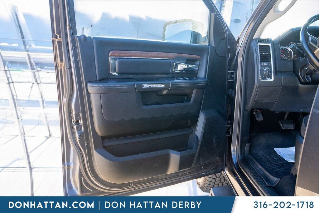 Used 2018 RAM 1500 Laramie w/ Convenience Group image 12