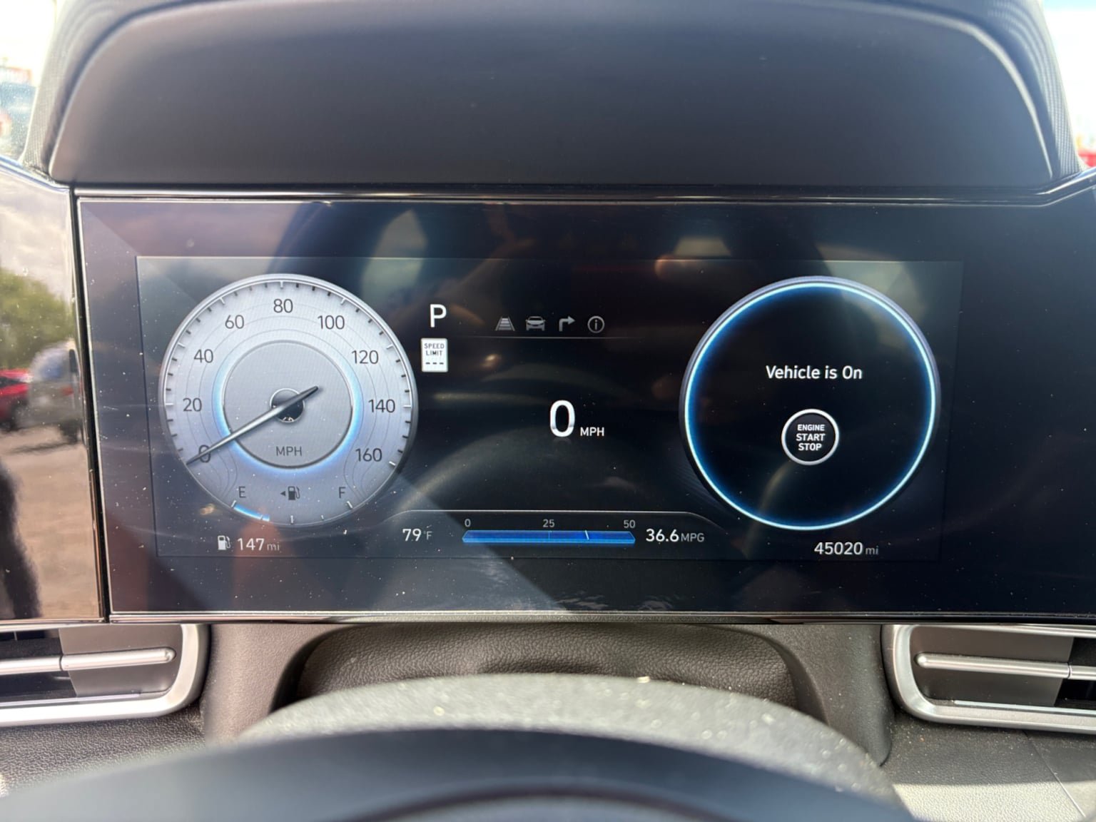 Used 2025 Hyundai Elantra SEL FWD image 14