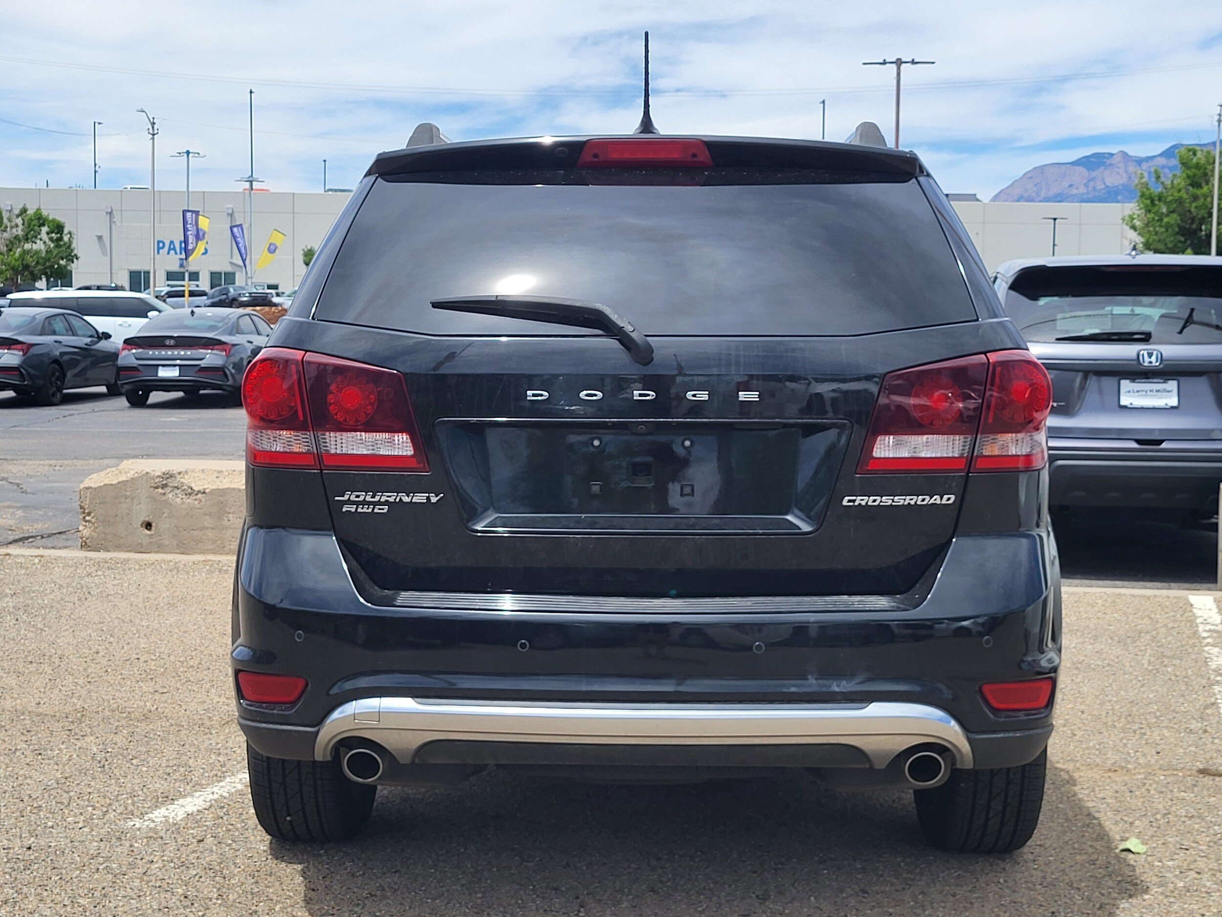 Used 2017 Dodge Journey Crossroad w/ Popular Equipment Group AWD/4WD image 16