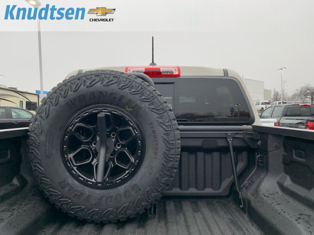 New 2026 Chevrolet Colorado ZR2 AWD/4WD image 15