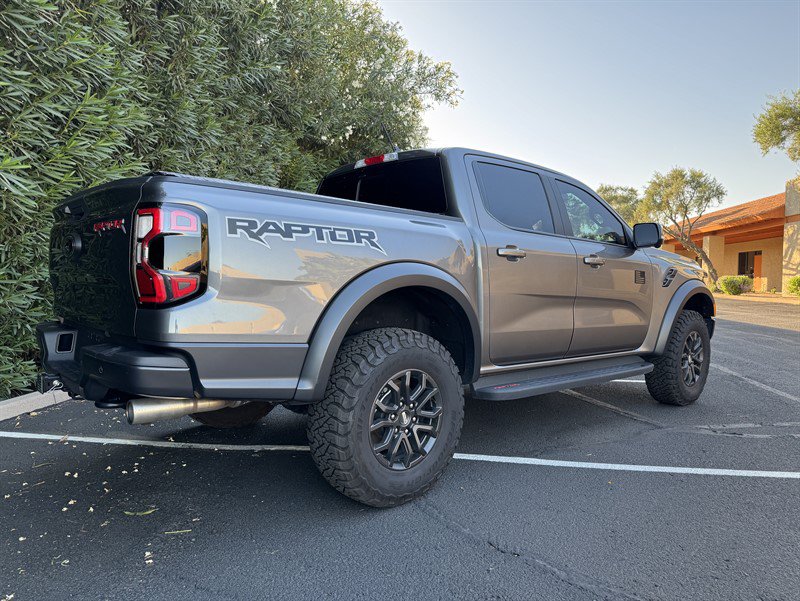 Used 2025 Ford Ranger Raptor AWD/4WD image 17