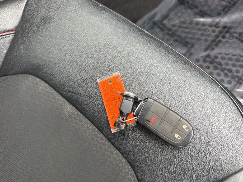 Used 2023 Jeep Compass Trailhawk image 32