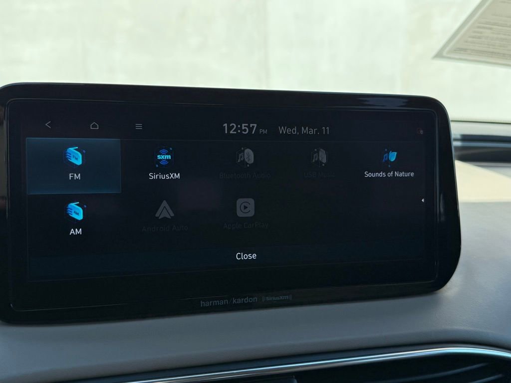 Used 2022 Hyundai Santa Fe SEL w/ Convenience + Premium Package image 11