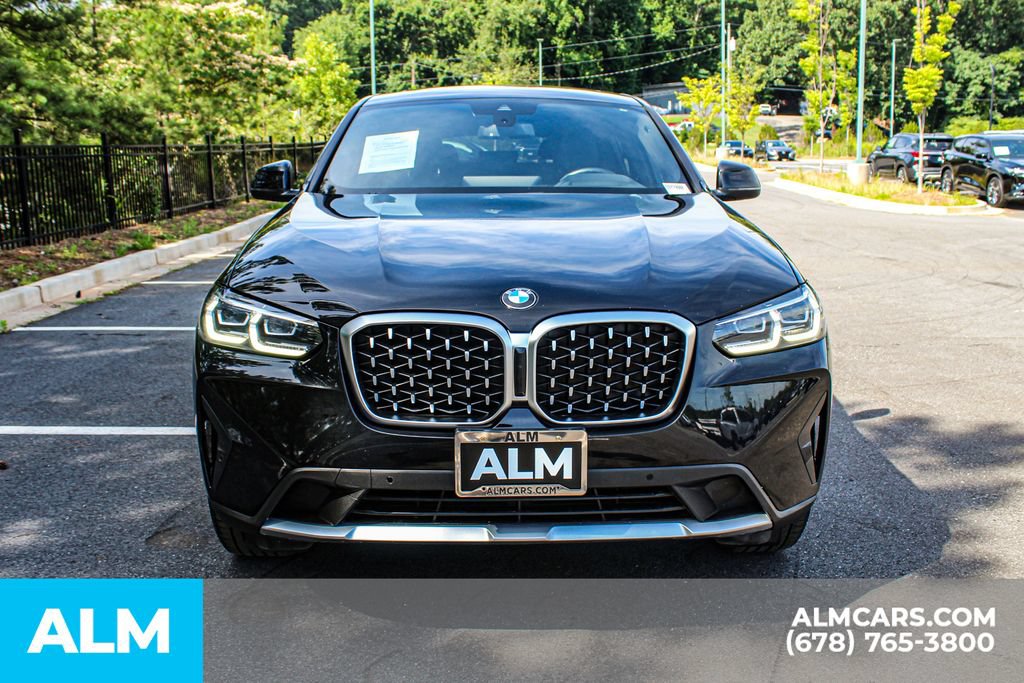 Used 2025 BMW X4 xDrive30i AWD/4WD image 9