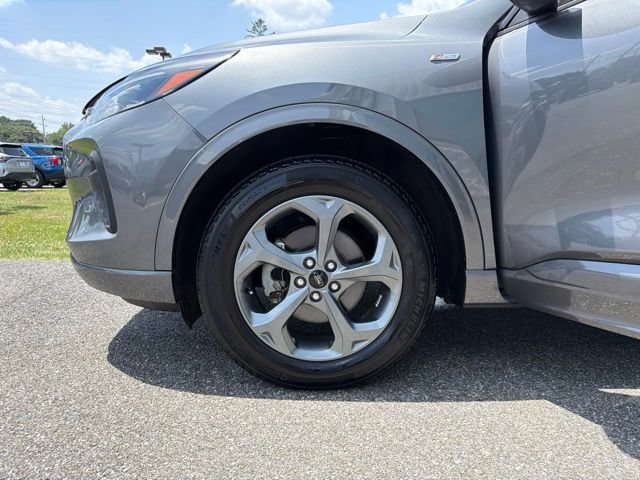 Used 2024 Ford Escape ST-Line w/ Tech Pack #1 AWD/4WD image 26
