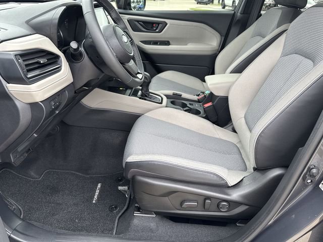 Certified 2025 Subaru Forester Premium AWD/4WD image 17