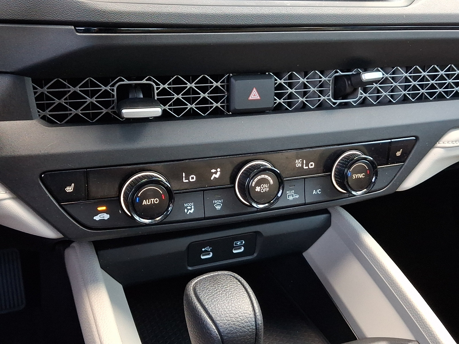 Used 2023 Honda Accord EX image 16