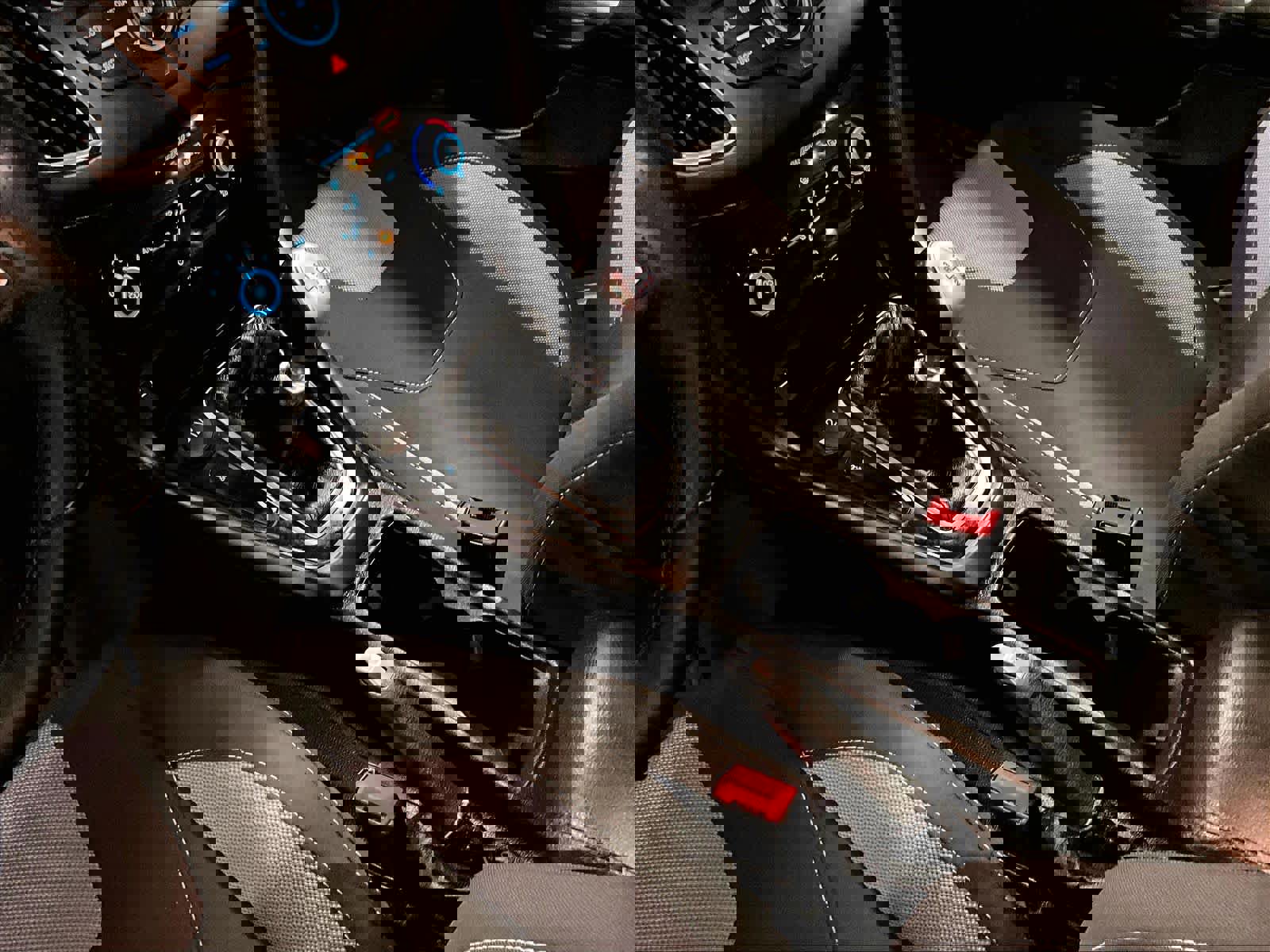 Used 2018 Ford Focus ST image 20