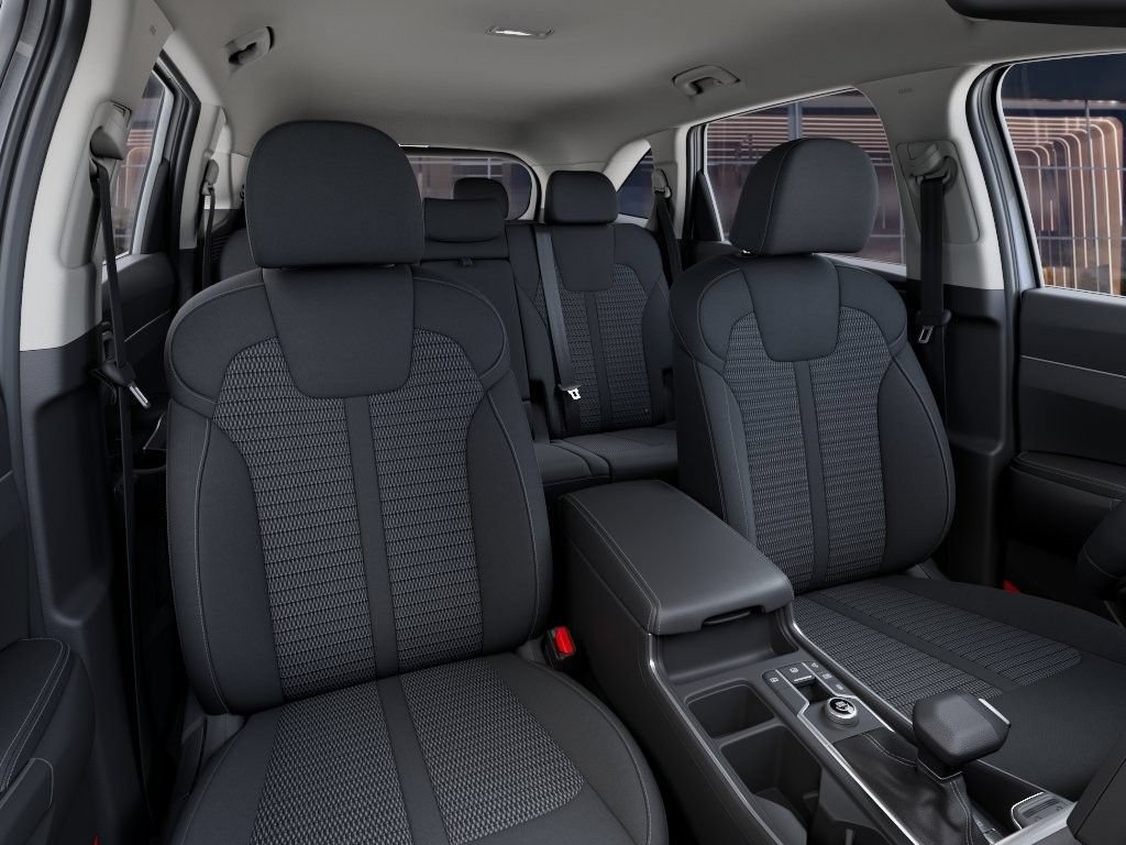New 2026 Kia Sorento LX FWD image 16